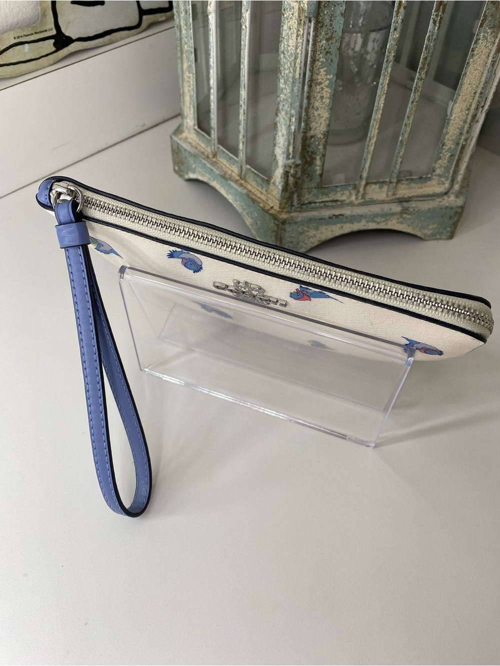 Coach x Disney Cinderella Wristlet - Picture 5 of 7